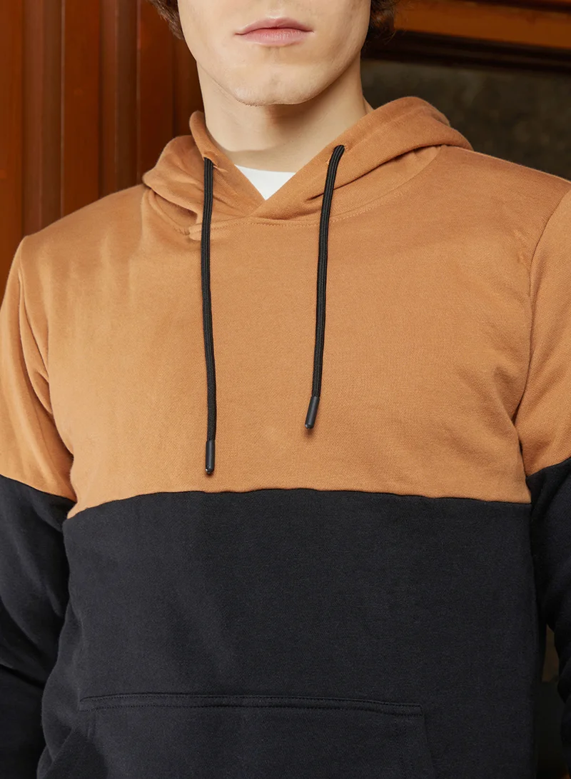كامبوس سوترا Men's Tan Brown & Obsidian Black Block Pullover Hoodie