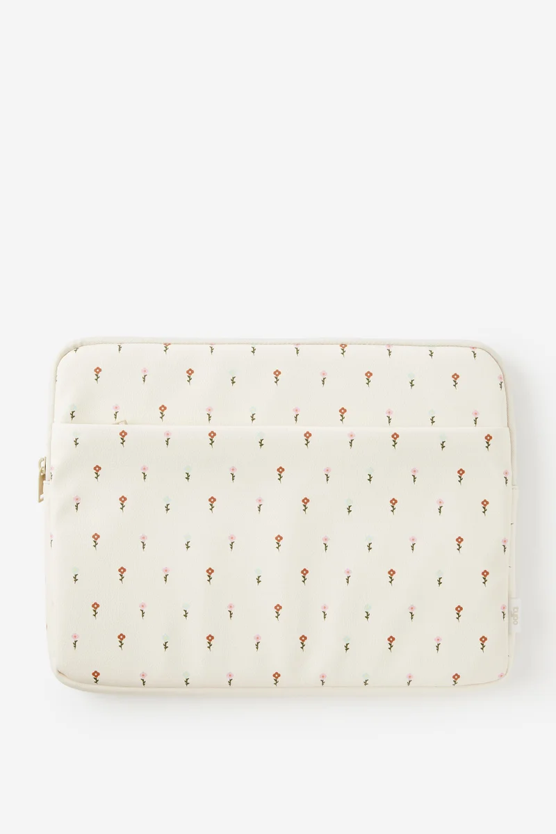 Typo Pro 16 Inch Laptop Case