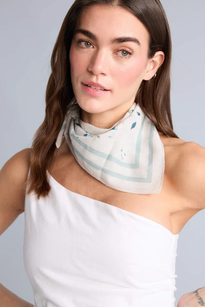 ديفاكتو Woman Printed Bandana
