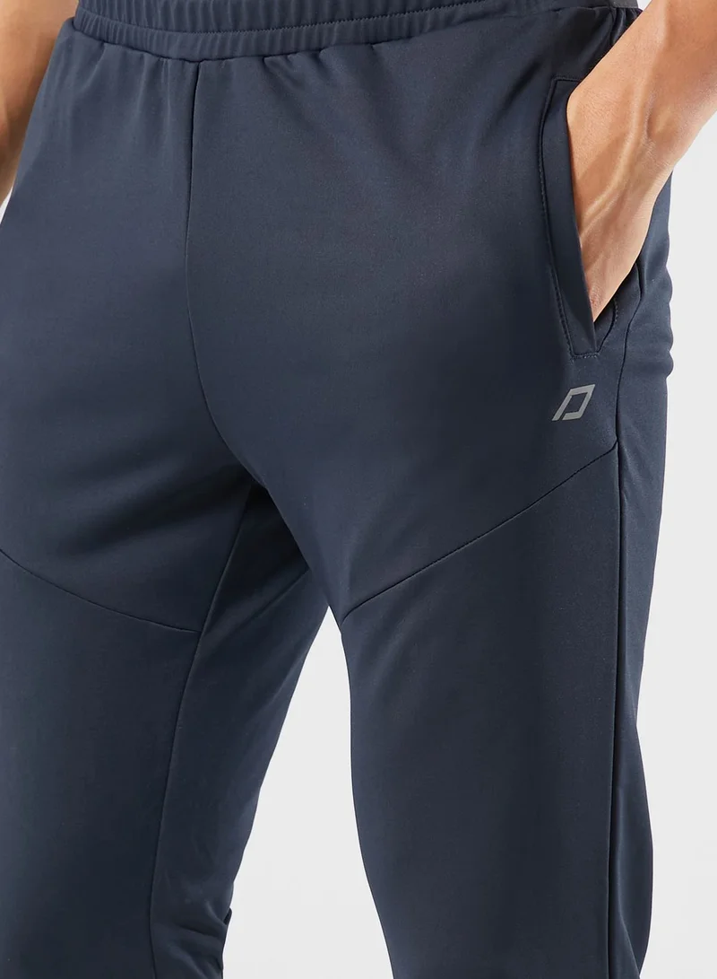FRWD Sports Jogger