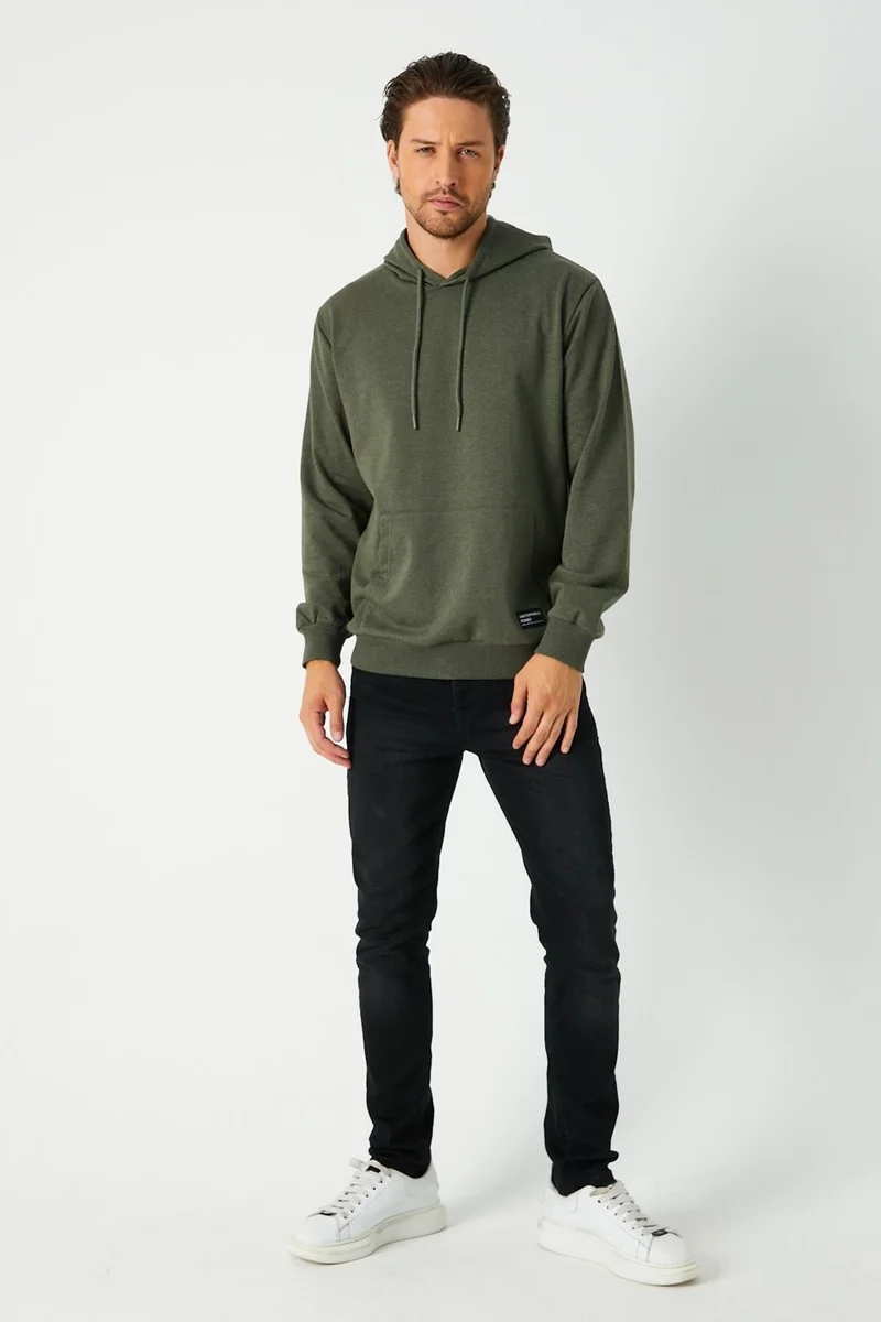 ميتاليك Khaki Men's Hooded Kangaroo Pocket Sweatshirt