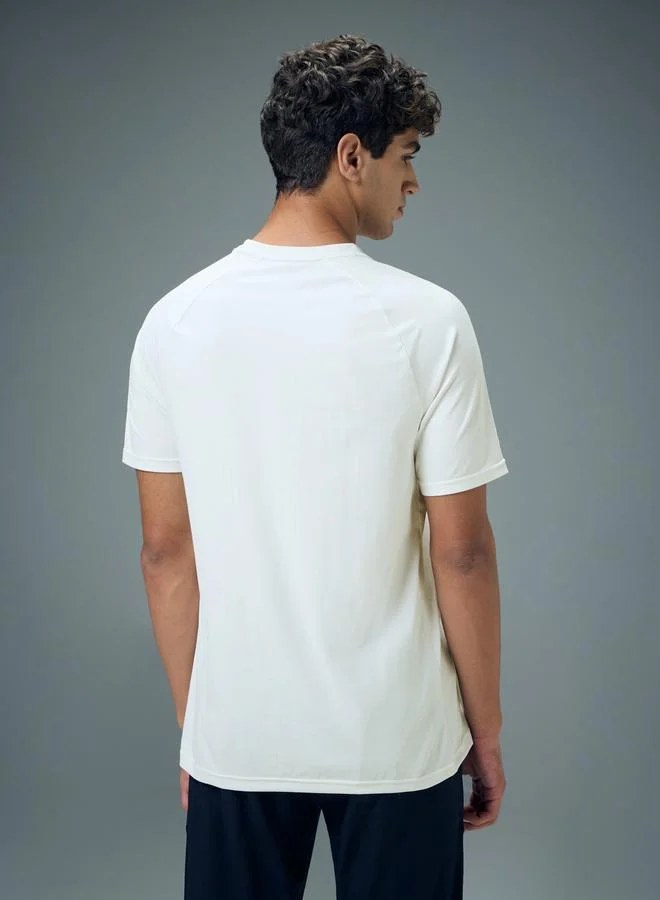 Technosport Technosport Men Typography Print Slim Fit T-Shirt