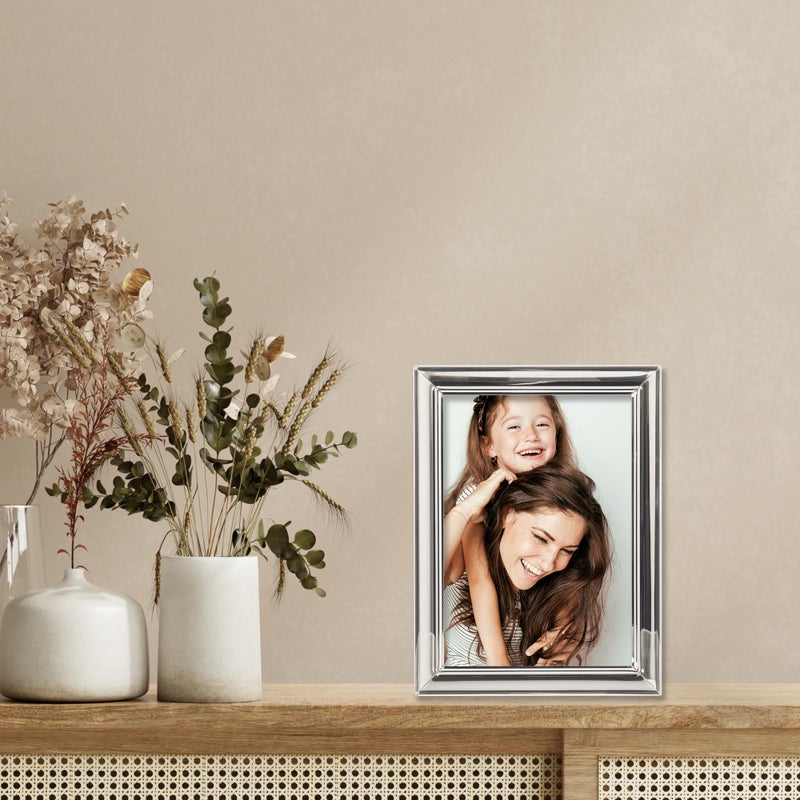 Lawrence Frames Strata Metal Picture Frame  5x7  Silver - Image 3