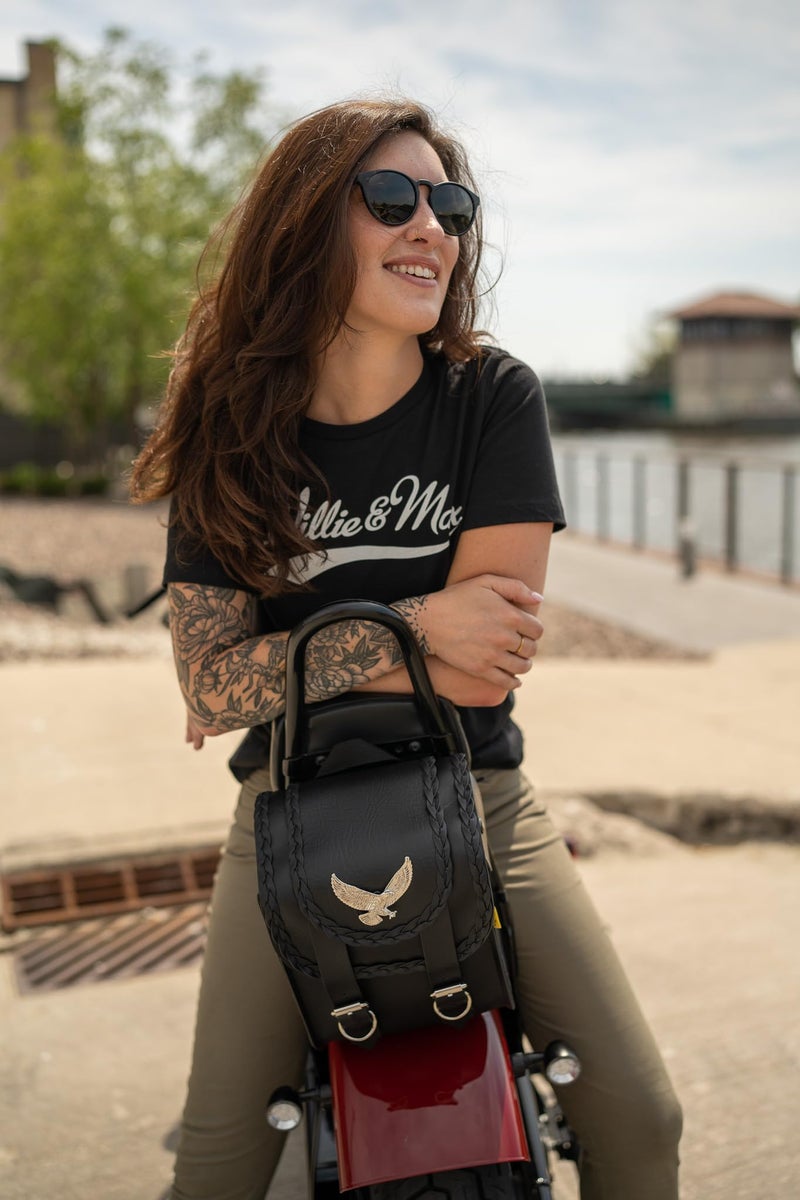 Dowco داوكو ويلي وماكس 58411-00 سلسلة السحر: حقيبة سيسي بار دراجة نارية من الجلد الصناعي، سوداء، تناسب عالمي، سعة 6 لترات، 8" × 10" × 4.5" - Image 4