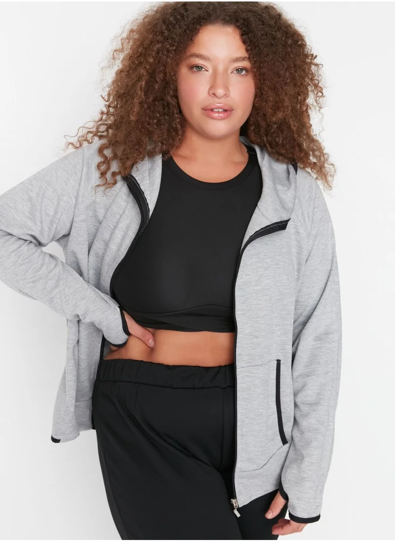 Trendyol Curve Hooded Detailed Sweatshirt