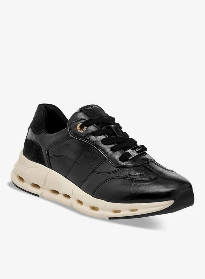 بابريكا سنيكرز نسائي بشعار وزينة برباط