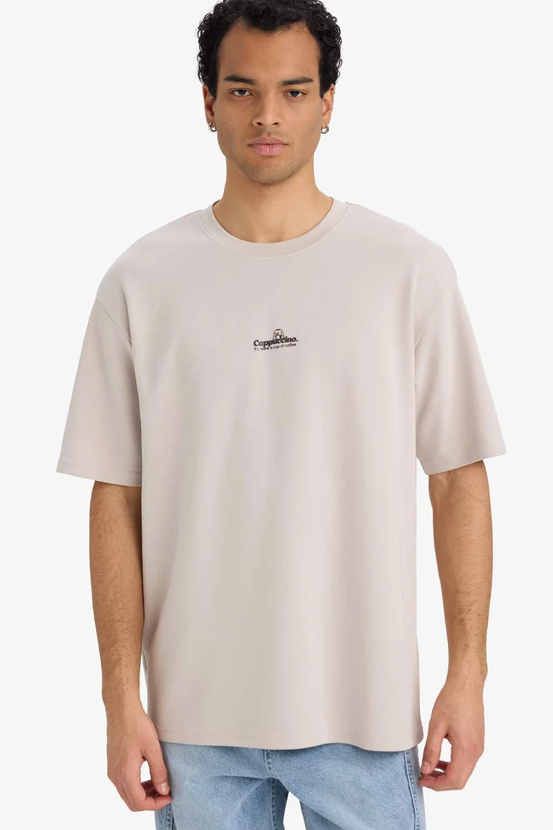 ديفاكتو Boxy Fit Crew Neck Short Sleeve T-Shirt