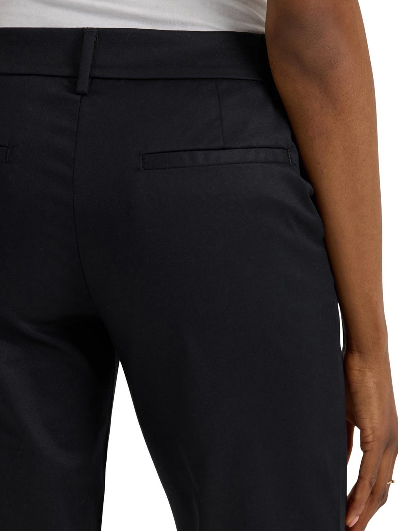 Lee Women's Wrinkle Free Mid Rise Bootcut Pant Union-All Black 6 - Image 2