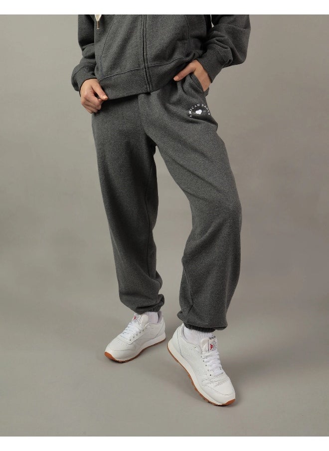 American Eagle AE Graphic Baggy Jogger  - Image 4