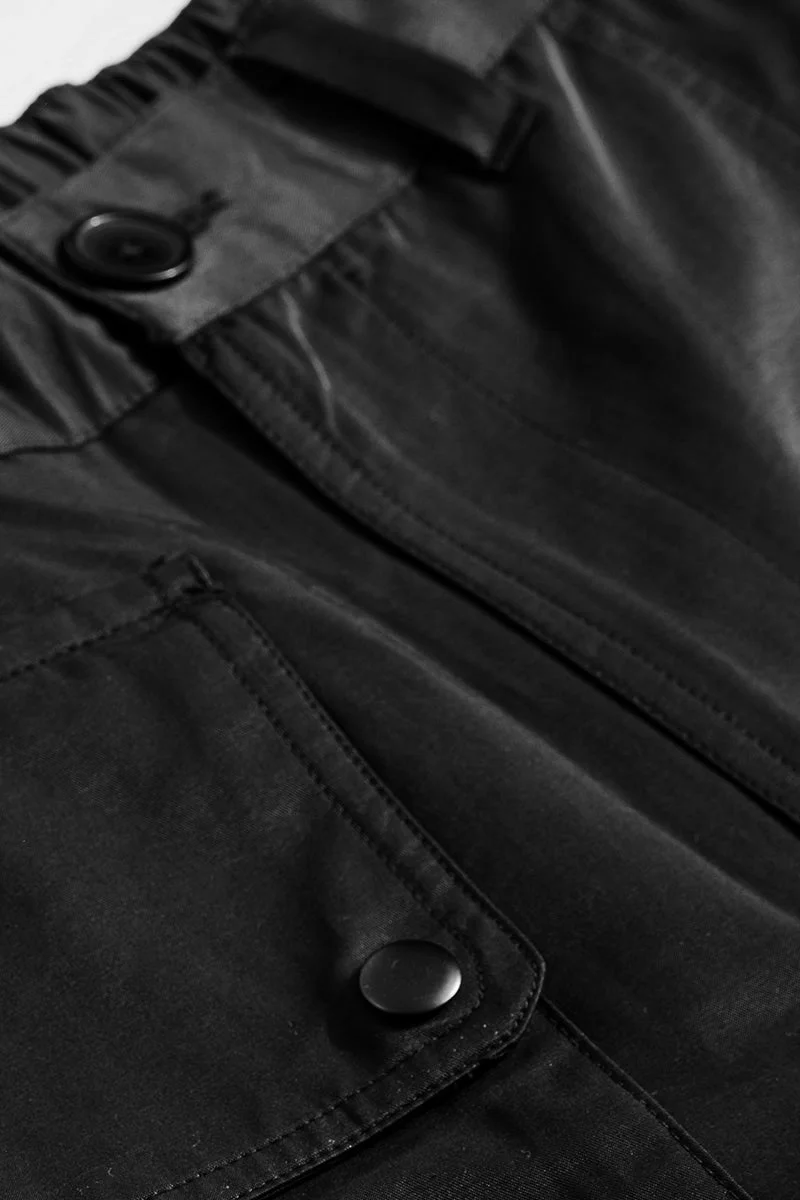 SNITCH Black Solid Loose Fit Streetwear Cargo