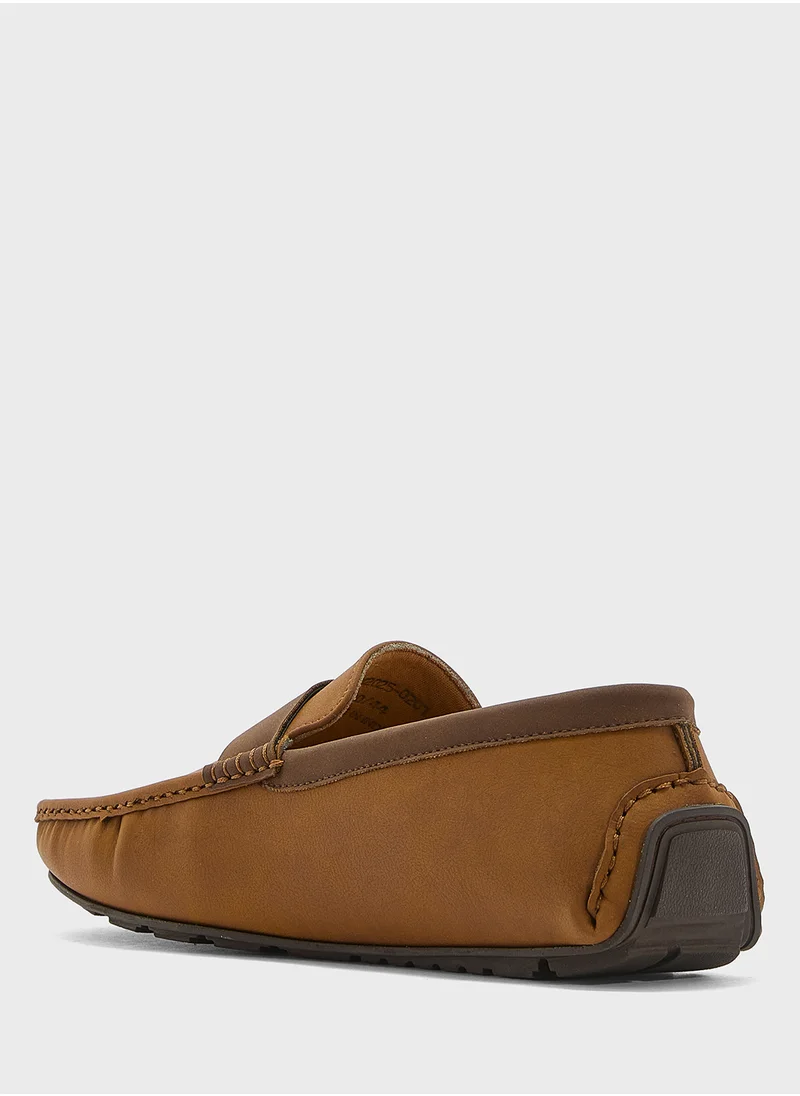 Robert Wood Tassel Detail Nubuck Loafers