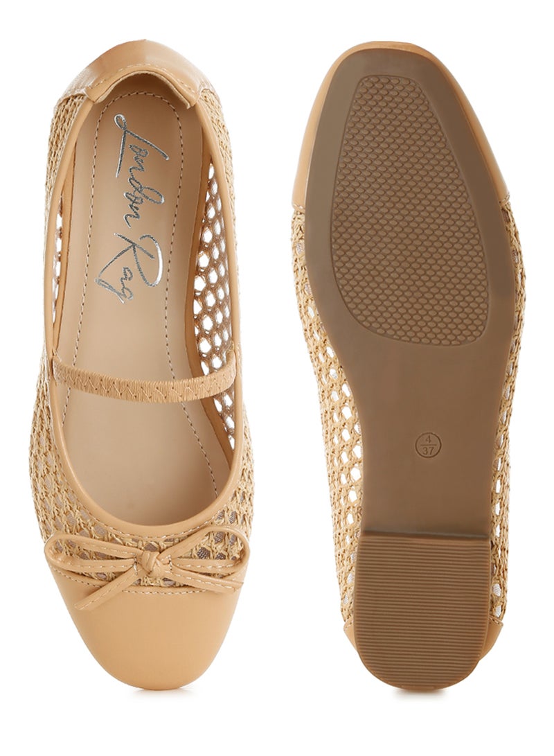 لندن راج راقصة باليه بتفاصيل فيونكة منسوجة باللون البني - Image 4