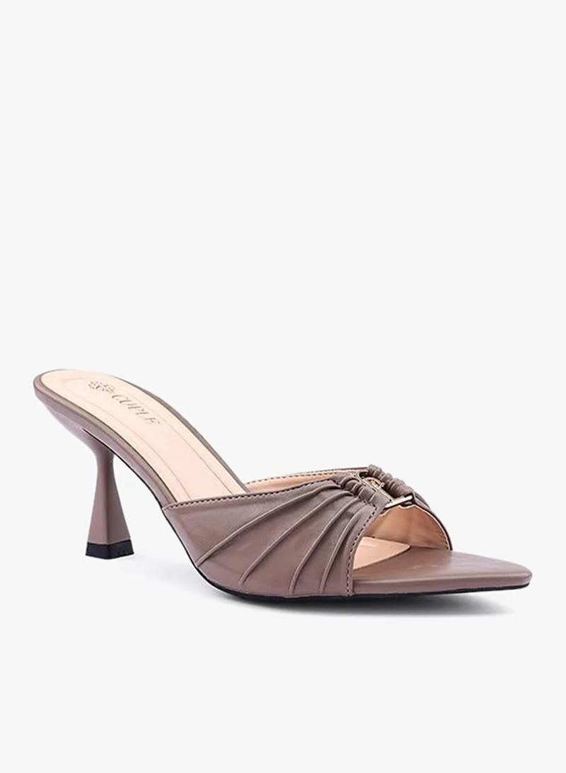 كابلي صنادل بكعب أنيقة للنساء