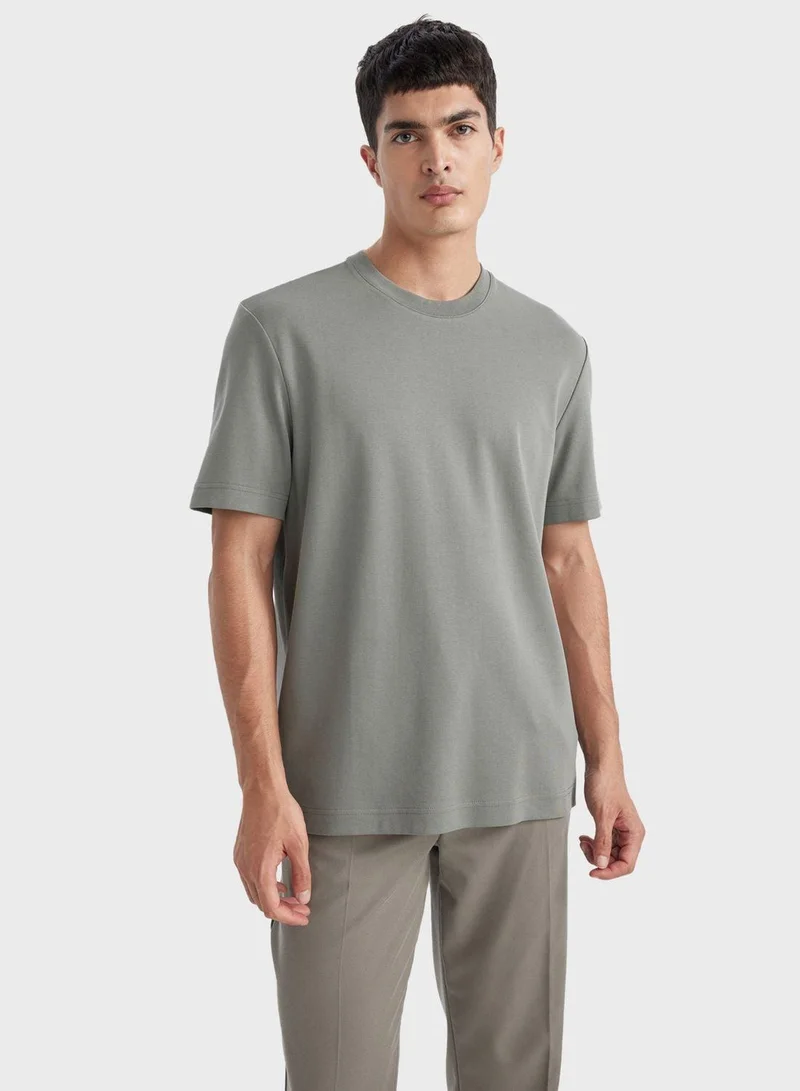 DeFacto Regular Fit Crew Neck Basic Heavy Fabric T-Shirt