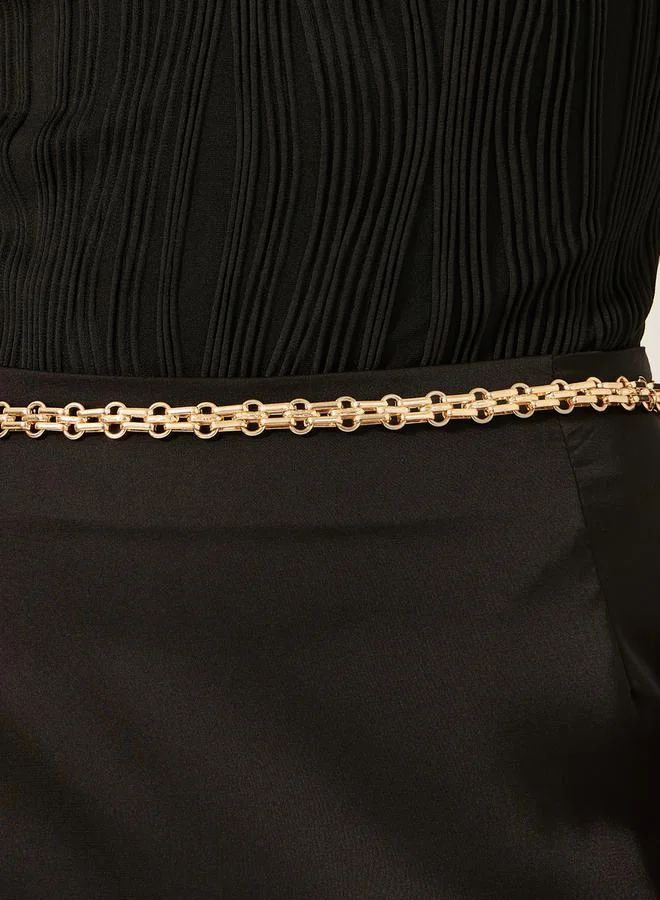 Styli Heart Drop Chain Belt