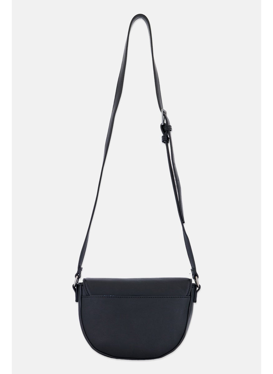 French Connection - Women Textured  Cross Body Bag 13 H x 20 L x 6 W Cm, Black - Image 1
