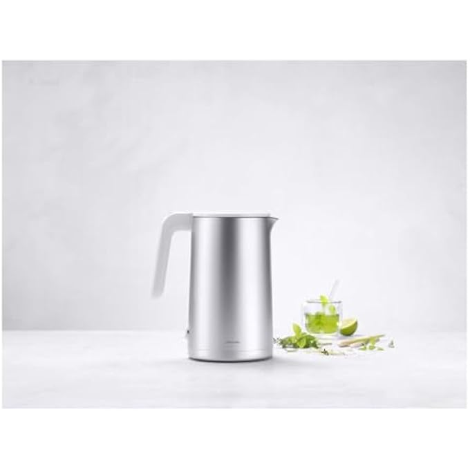 Zwilling Enfinigy Kettle 15L Silver 1850 Watts Dual Wall Plastic Body Automatic ShutOff Stainless Steel Interior 360 Docking Base2 Year Warranty - Image 4