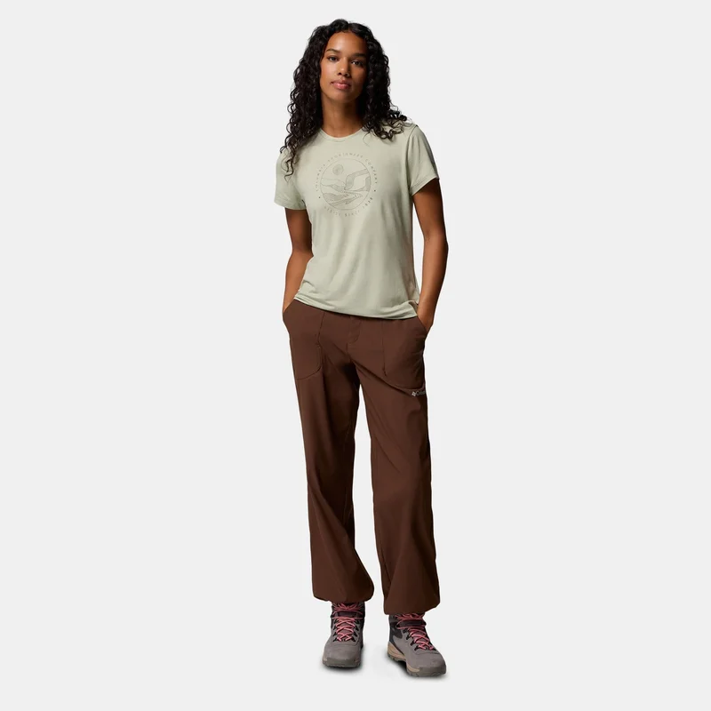 Columbia Green Women's Sloan Ridge Technical Hiking T-Shirt for Women | Best Price UAE
