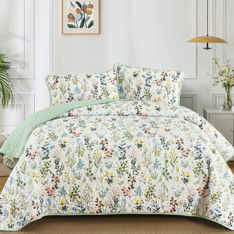 Anibedding Floral Quilt Set Queen Size,3 Pieces Flower Parrten Bedspread Coverlet,Garden Style Soft Lightweight Micorfiber Bedding Set with 2 Pillowcases for All Seaaon.(96"Ã—90",Green) - Image 1