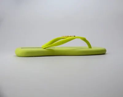 Voices Boat Women'S Flip Flops With Matching Brand Design Strap - Yellow