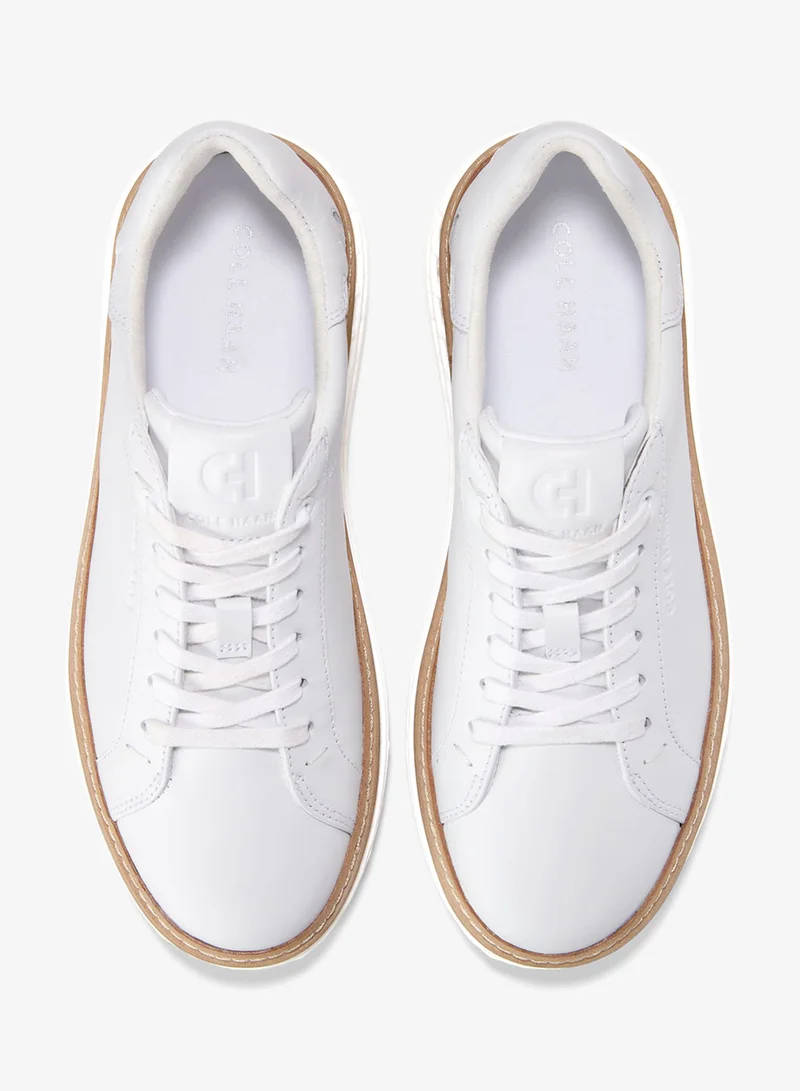 كول هان حذاء رياضي نسائي جراند برو كورت سكاي ويڤ