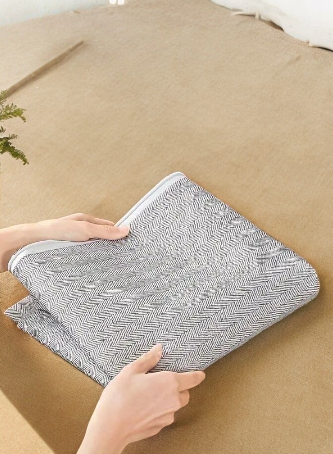 صندوق تخزين منظم متعدد الاستخدامات ومتين بسعة 110 لتر للملابس واللحاف وأغطية السرير - Image 3