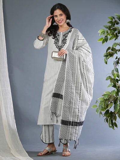 globus Women Floral Embroidered Straight Kurta & Trousers & With Dupatta
