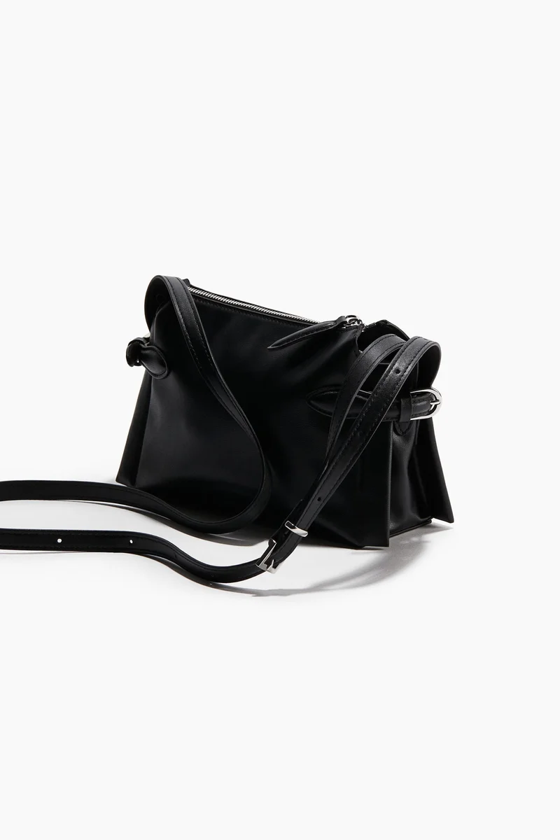 اتش اند ام حقيبة كروس