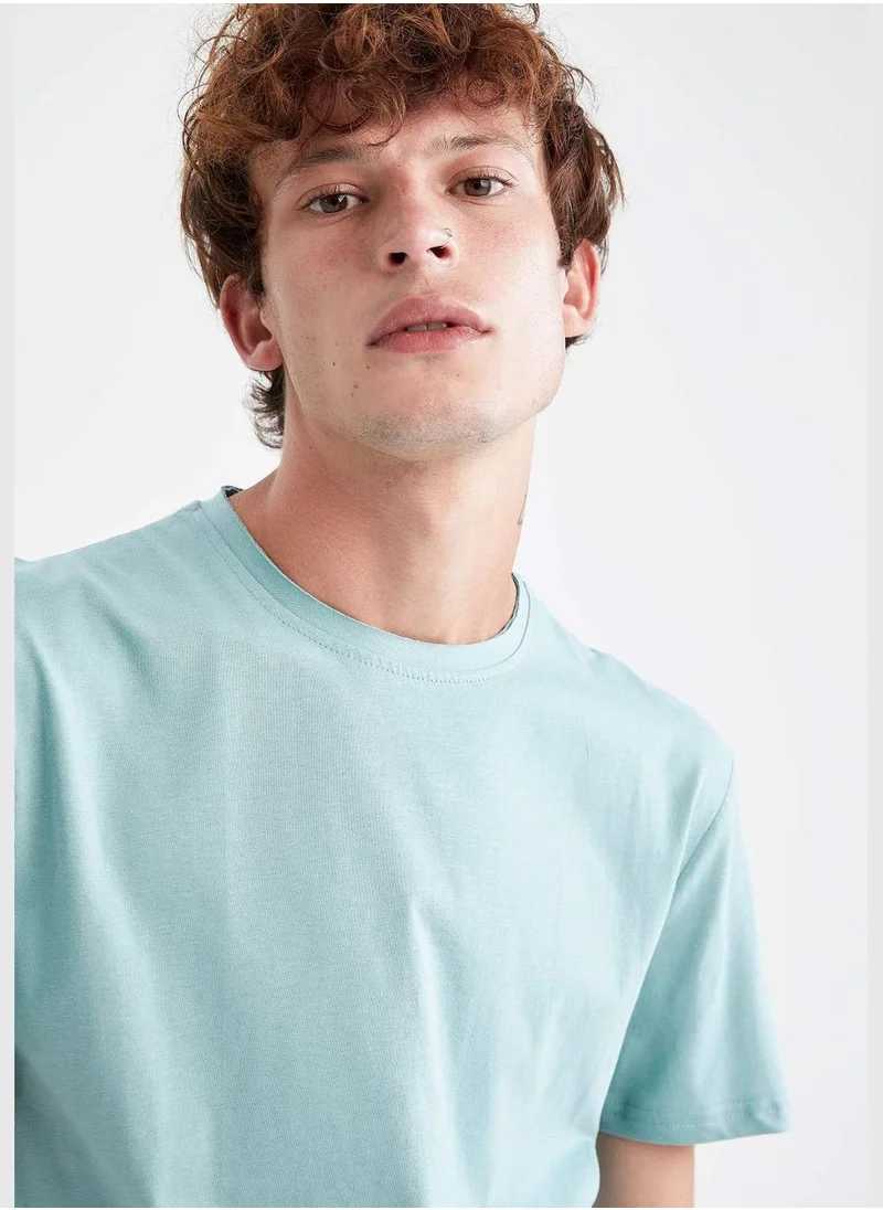 DeFacto Basic Crew Neck T-shirt