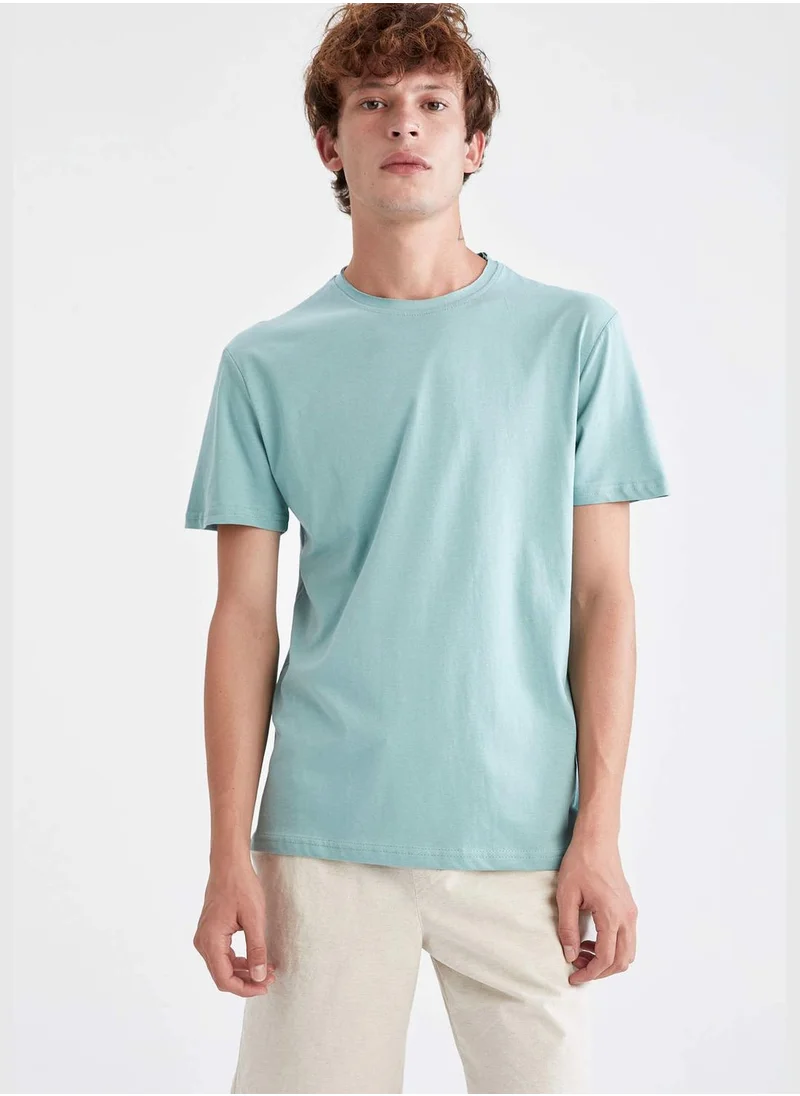 DeFacto Basic Crew Neck T-shirt