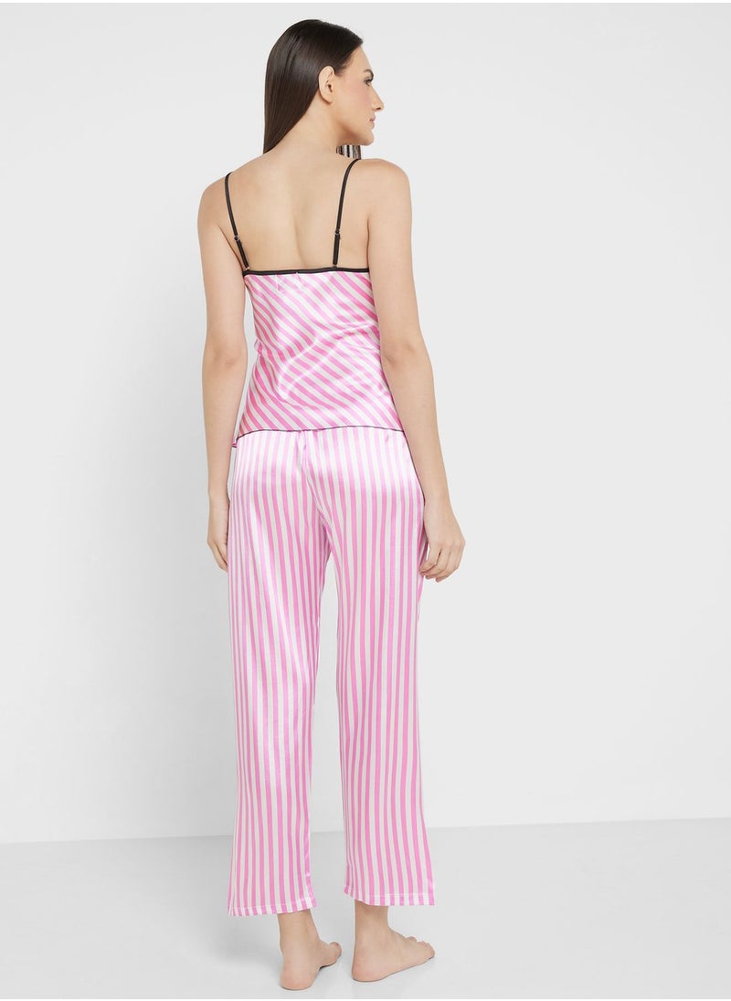 ELLA - 2 Piece Printed Pyjama Set - Image 1