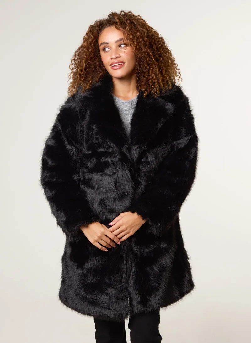 بلو فانيلا Faux Fur Long Coat