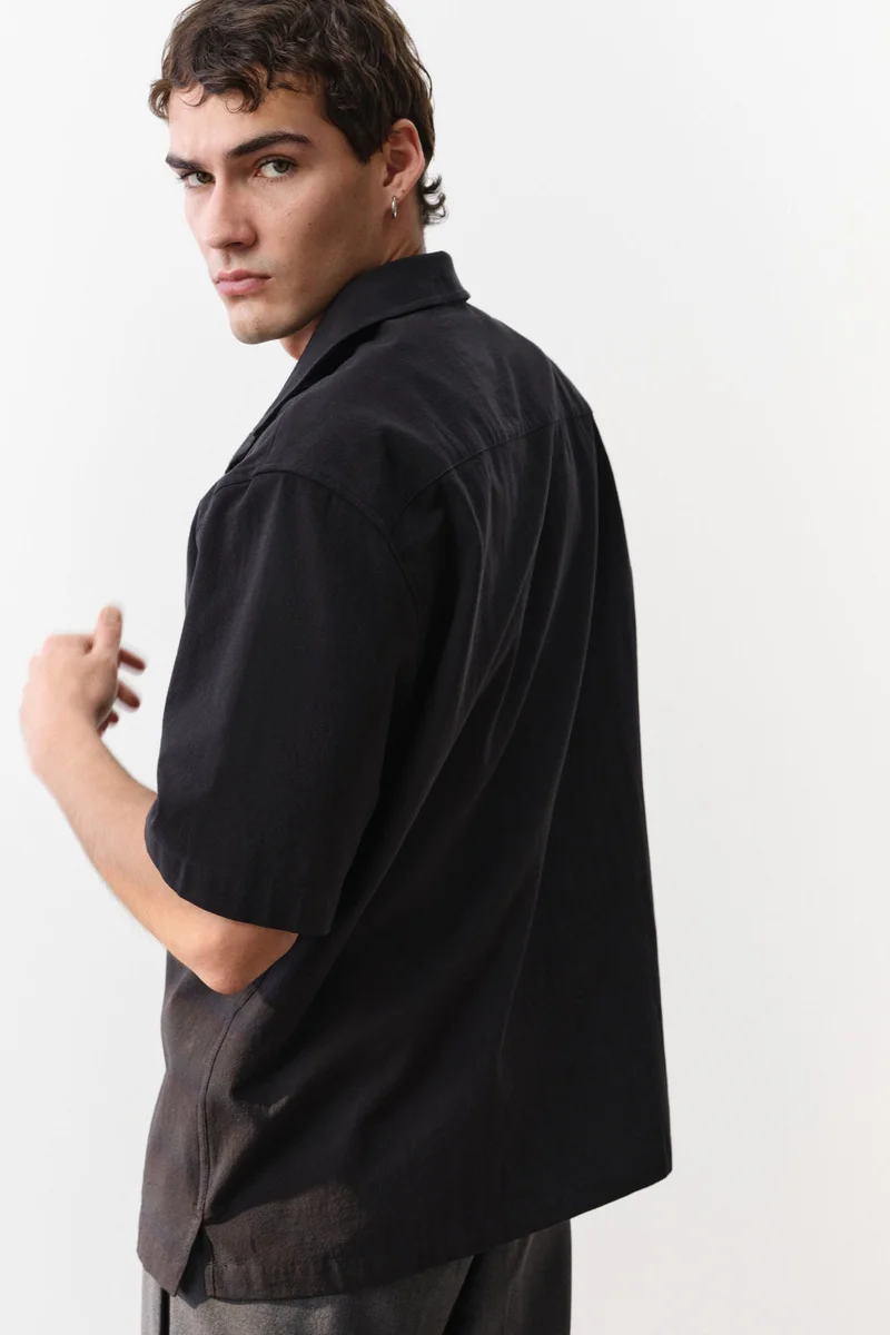 H&M Regular Fit Textured shirt