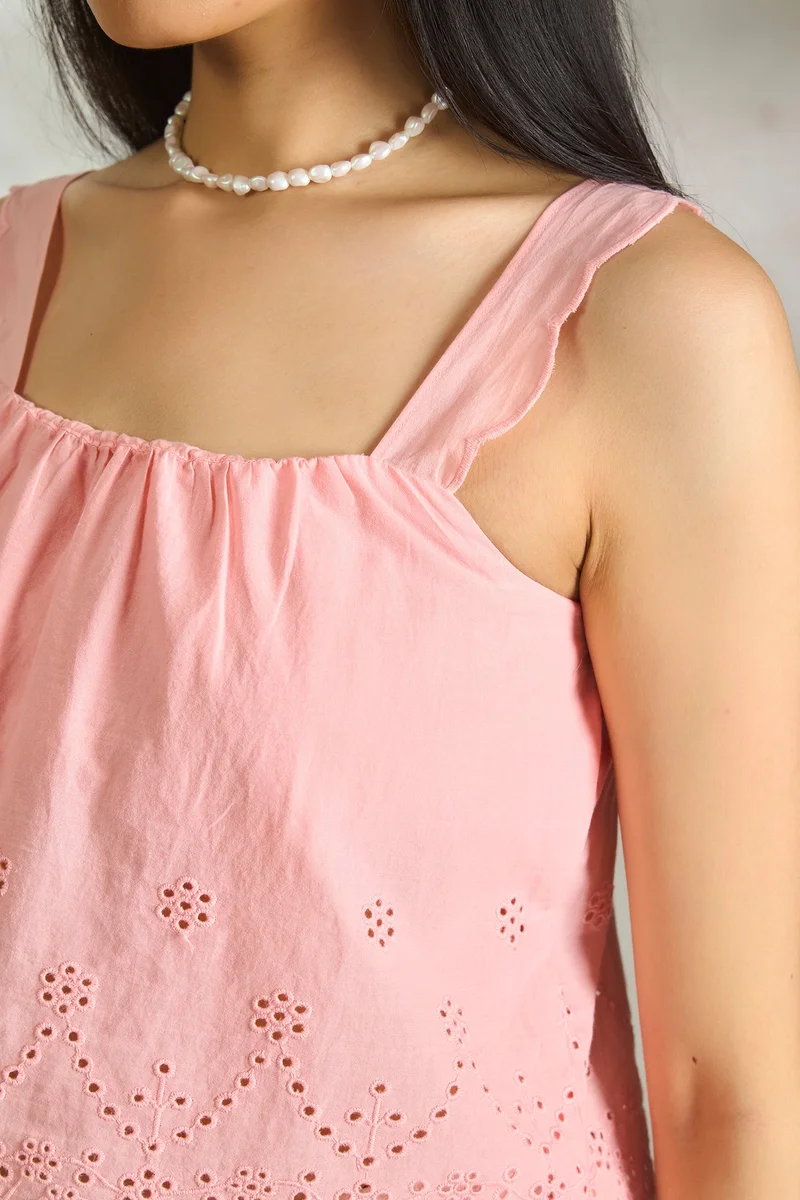 فيرجيو Cotton Schiffli Daywear Scalloped Strap Tops for Women