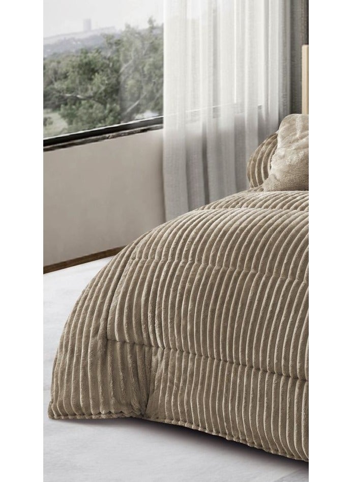 مينجلي طقم لحاف  نفرين شتوي من المخمل  الفخم والفرو ليمنحك الشعور بالدفىء والراحة مقاس 230*250سم - Image 2