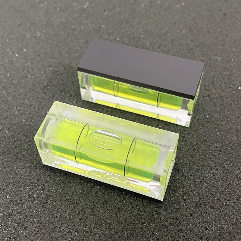 ZUJHPYMI 2Pcs Bubble Spirit Level with Magnetic Base 15x15x40mm Single Line Small Square Bubble Levels Measuring Layout Tools Levels - Image 2