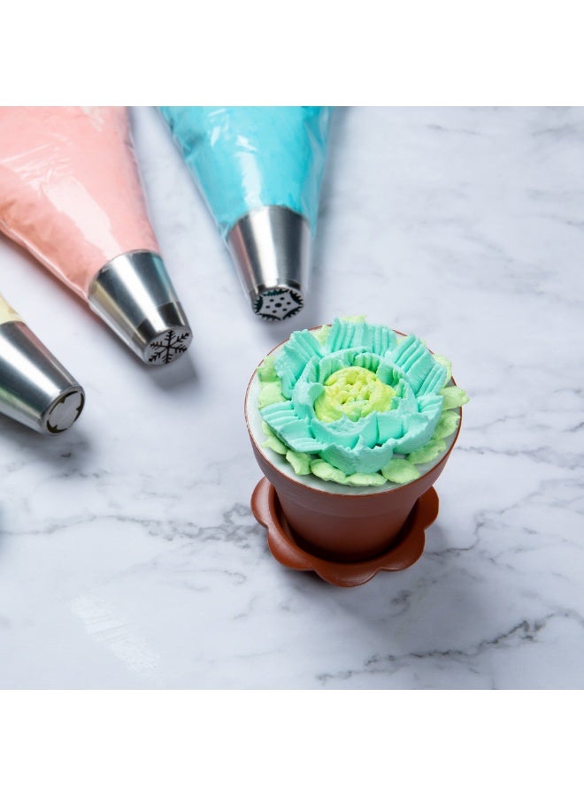 Restaurantware Russian Piping Tip, 1 Petal Cake Decor Piping Tip - #31, Corrosion-Resistant, Stainless Steel Decorating Tip For Frosting, Dishwashable, Decorate Cupcakes, Cakes, or Cookies - Image 3