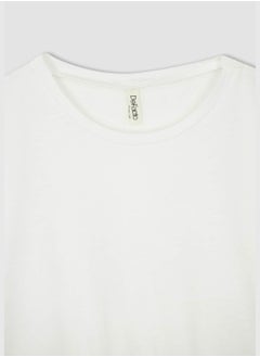DeFacto Regular Fit Short Sleeve Crop Top  - Image 2
