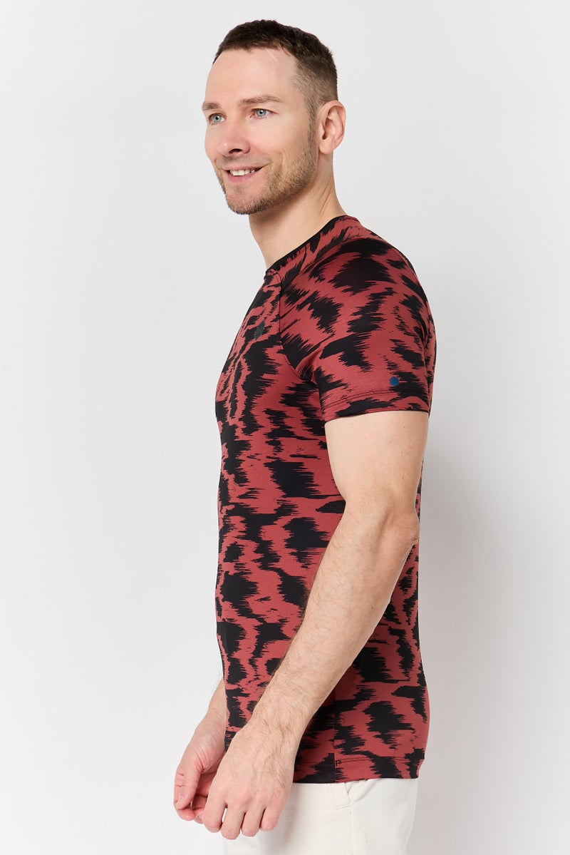 UNDER ARMOUR Men UA Rush Fitted Short Sleeve Training T-Shirt, Multicolor - Image 3