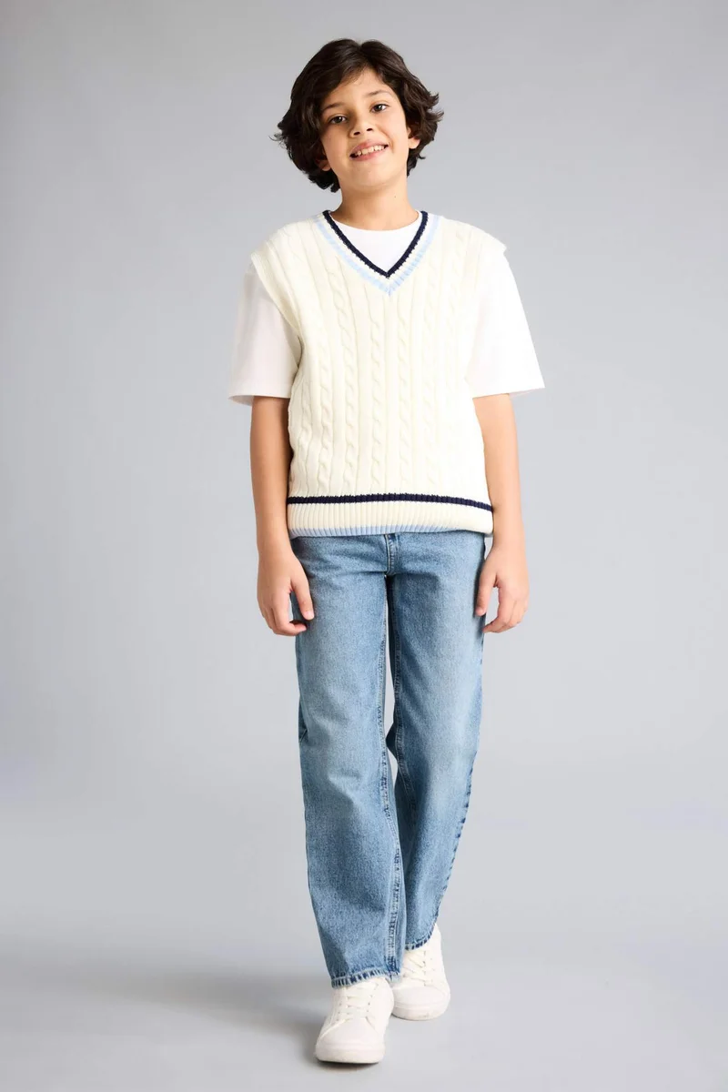 ديفاكتو Boy Oversize Fit Knitwear Vest