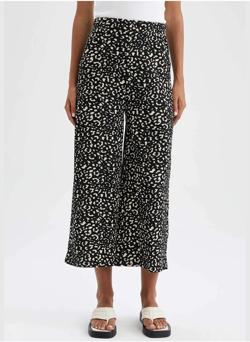 ديفاكتو Patterned Wide Leg Trousers