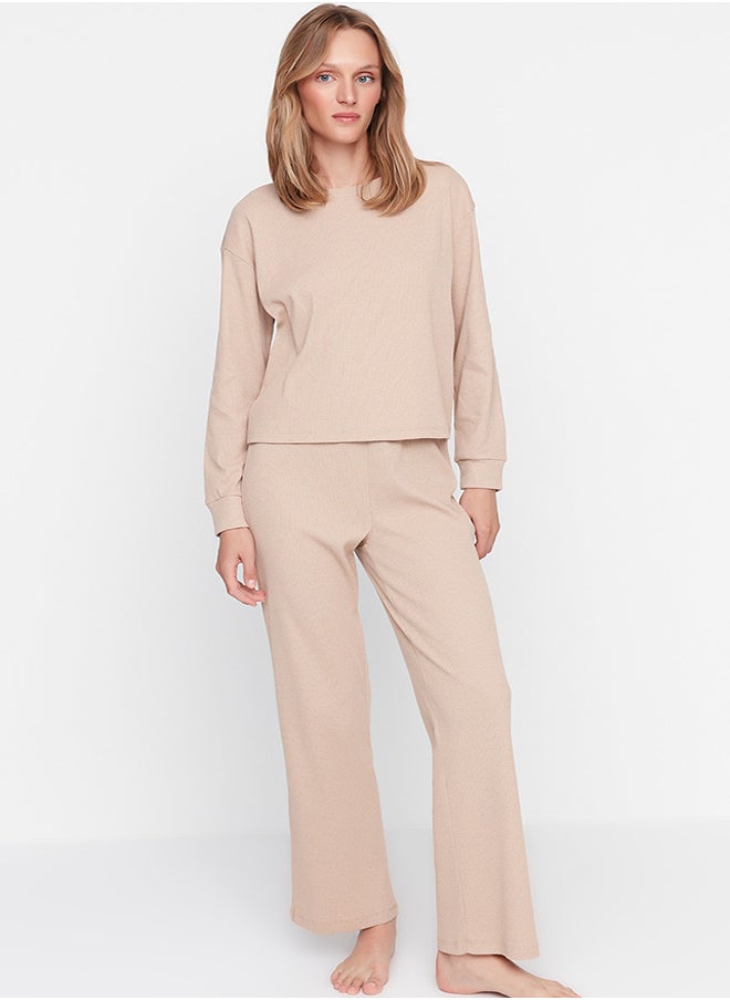 Pajama Set - Beige - Plain - pzsku/Z429F29A8B5AA531EC103Z/45/_/1730941986/e918e51b-2c21-421d-aa17-9f941798d739