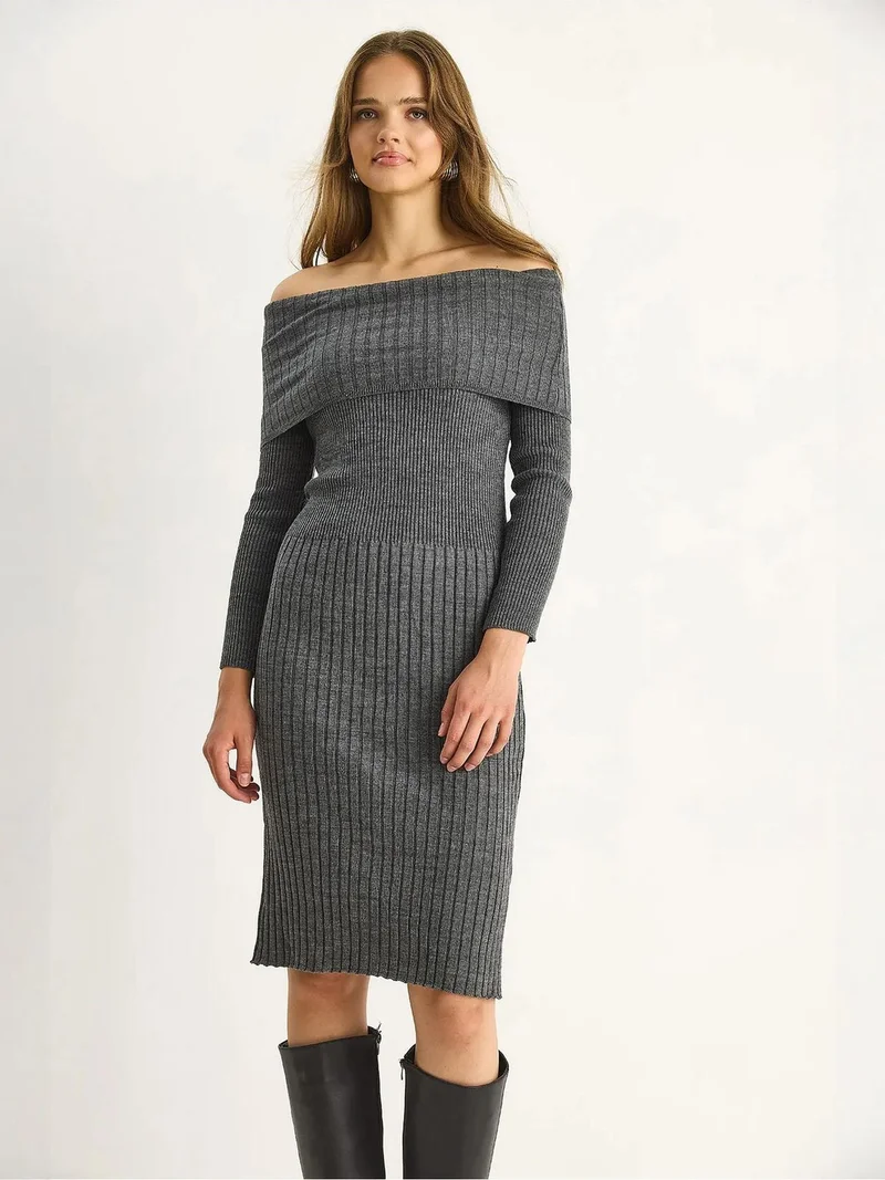 Bianco Lucci LUCCI Ribbed Midi Dress