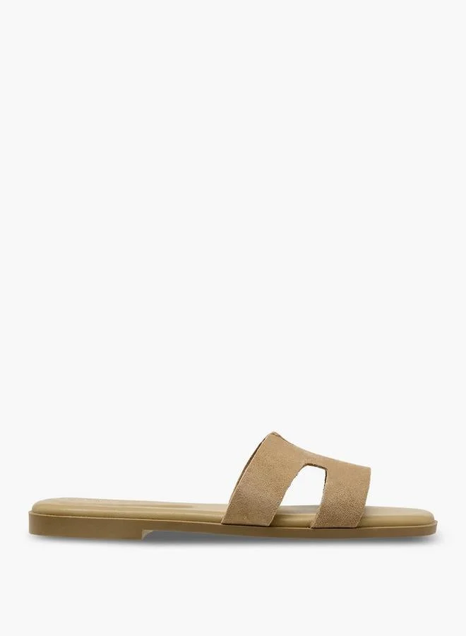 سيليست Women Slip-On Leather Sandals