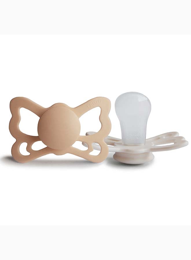 FRIGG لهاية FRIGG بتصميم فراشة من السيليكون للأطفال 6-18 شهر 2-Pack ساتان ناعم/كريم - الحجم 2 - Image 2