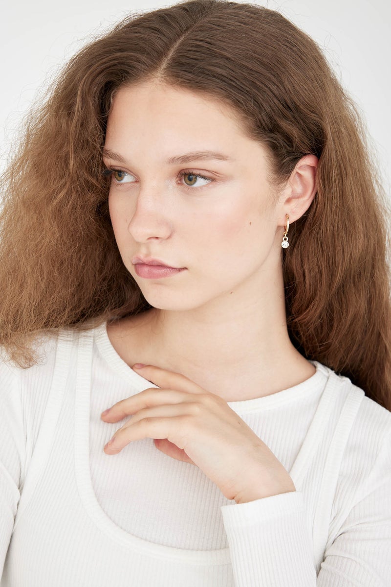 DeFacto Woman 6 Piece Gold Earrings  - Image 4