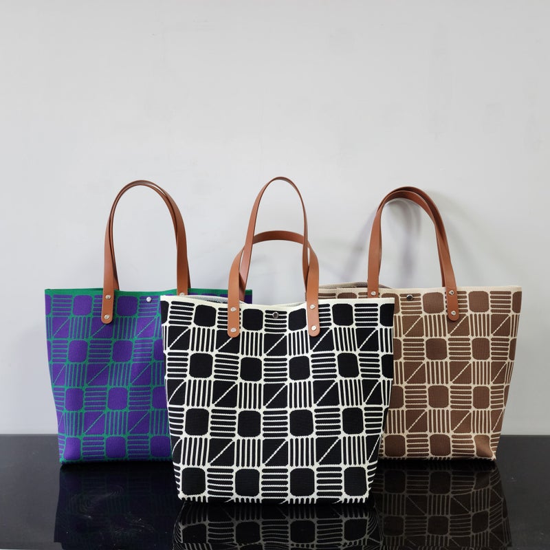 2025 Spring New Bucket Tote Bag Large Capacity For Work, Commuting And Class Daily Matching Bucket Knitted Bag - Image 4