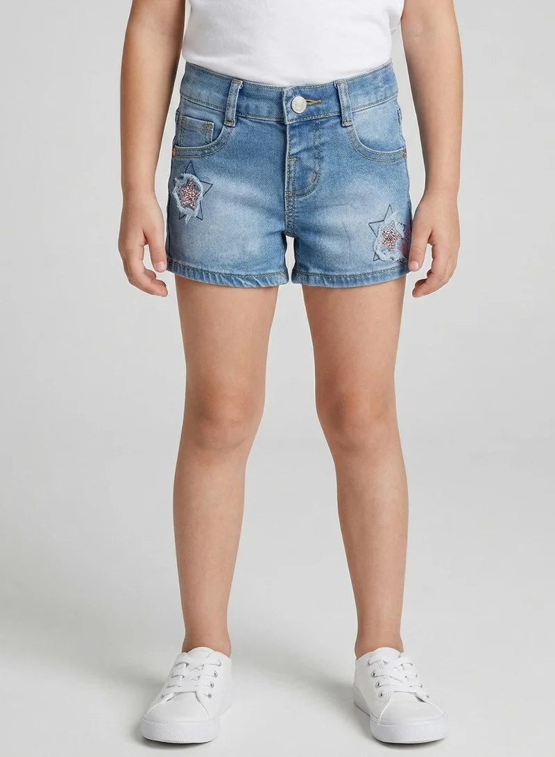 babyqlo Girls Star Patch Adjustable Waist Denim Shorts
