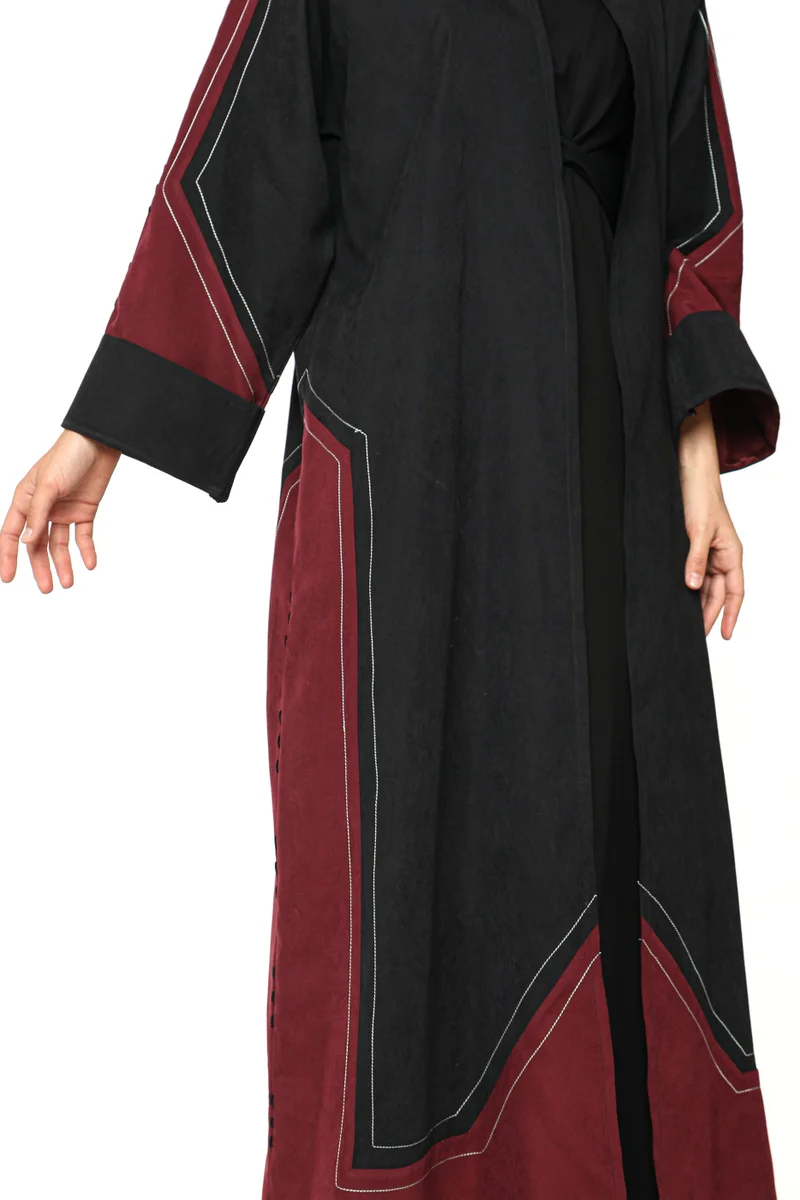 Moistreet  Colorblock Flared Sleeve Abaya for Women | Best Price UAE