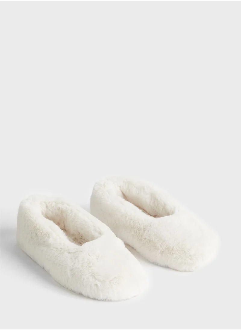 H&M Casual Bedroom Slippers